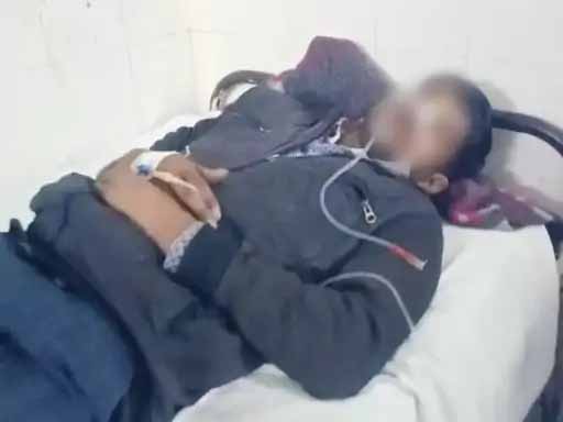 रिश्तेदारों से परेशान दंपती ने बच्चों के साथ खाया जहर