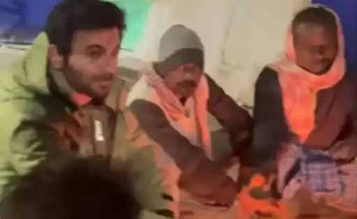 सुनील ग्रोवर ने सड़क किनारे बैठकर रिक्शावालों के साथ अलाव में सेके हाथ, रणवीर की ’83’ ने फर्स्ट वीकेंड पर कमाए 47 करोड़ रुपए