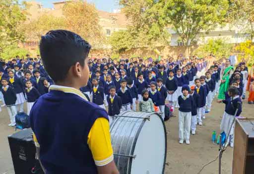 15 से 18 साल के युवाओं का वैक्सीनेशन