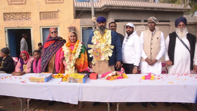 दो साल में करवाए गए विकास कार्यांे से संतुष्ट हो किया सम्मान