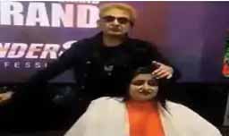 जयपुर में हेयर स्टाइलिस्ट जावेद हबीब के खिलाफ शिकायत