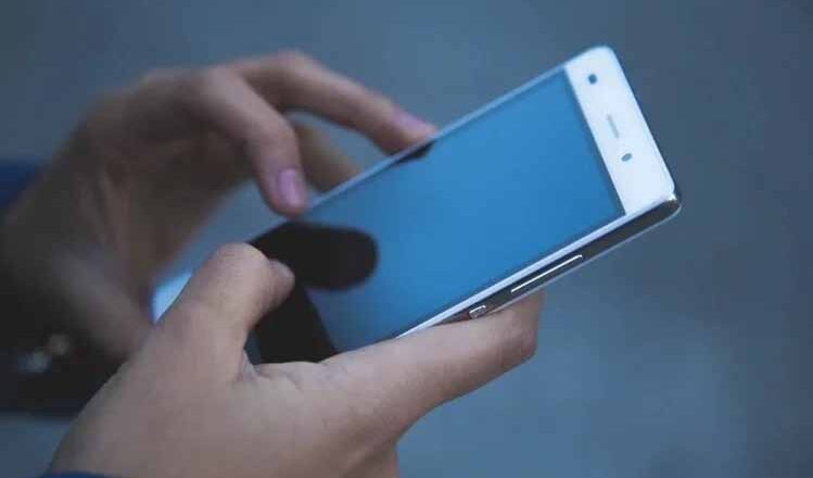 खरीदने जा रहे हैं नया स्मार्टफोन? तो इन बातों का रखें ध्यान