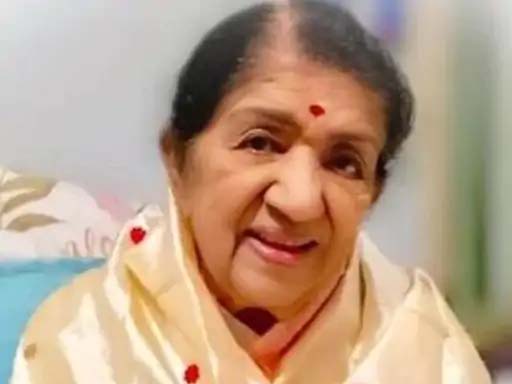 डॉक्टर ने बताया-लता मंगेशकर को देखभाल की जरूरत
