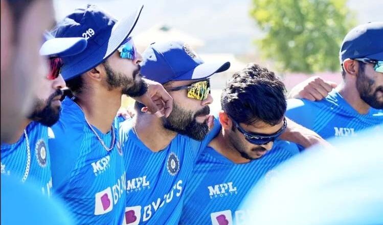 कप्तानी छोड़ने के बाद विराट कोहली की पहली तस्वीर, टीम इंडिया ने शुरू की वनडे की तैयारी