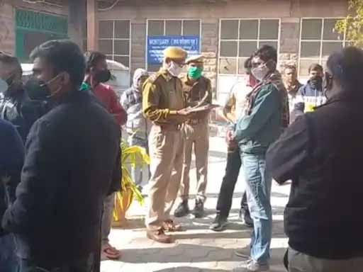 IAS की बहू ने जहर खाकर सुसाइड किया:2 महीने पहले ही हुई थी शादी