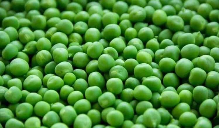 आज की रसोई: हरी मटर और आलू को मिलाकर बनाएं स्नैक