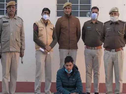 अवैध हथियार रखने पर बीकानेर पुलिस की सख्ती