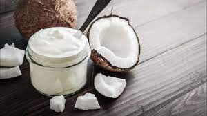 होममेड कोकोनट केरोटिन स्पा क्रीम से करें डैमेज बालों को रिपेयर