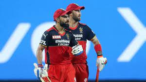 विराट कोहली के बाद कौन बन सकता है RCB का कप्तान, माइक हेसन ने इन खिलाड़ियों के नाम गिनाए