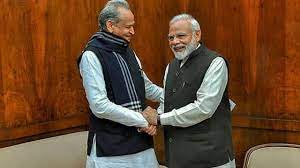CM गहलोत ने PM मोदी के किसानों की आय दोगुनी करने के वादे पर साधा निशाना