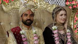विदेशी युवती को भाया देसी छोरा, हिंदू रीति-रिवाज से रचाई शादी, ऐसे हुई थी मुलाकात