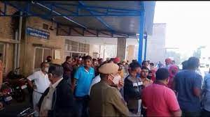 राजस्थान: महिला ने दो बच्चों संग खुद को लगाई आग, पति से झगड़े के बाद उठाया कदम; अस्पताल में भर्ती