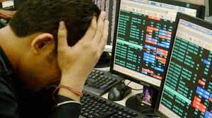 सेंसेक्स की टॉप 10 कंपनियों का मार्केट कैप बीते सप्ताह 3.33 लाख करोड़ रुपये घटा