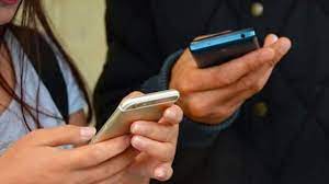 न्यूड लड़की ने रिकॉर्ड कर ली वीडियो कॉल, ब्लैकमेल कर एक ही रात में लड़के से वसूले दो लाख