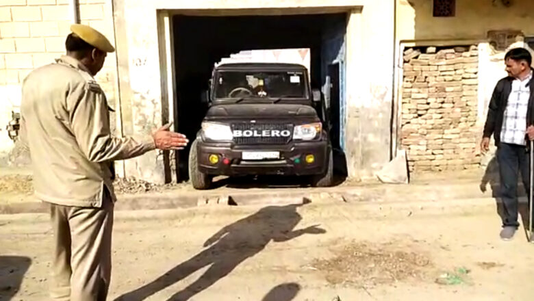 खुंजा में पुलिस की बड़ी रेड, चलाया सर्च अभियान