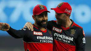 IPL 2022 के लिए उत्साहित हैं विराट कोहली, लेकिन RCB से जुड़ी बड़ी जानकारी देते हुए रुक गए