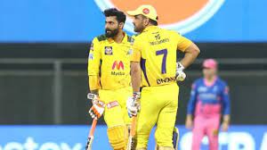 KKR की बढ़ी मुश्किल, कप्तानी देने के बाद अब जडेजा को धोनी दे रहे स्पेशल ट्रेनिंग