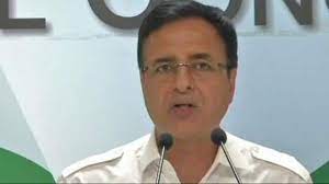 MLA के बेटे पर रेप का आरोप, गरमाई सियासत, कांग्रेस प्रवक्ता सुरजेवाला बोले- कांग्रेस सेंगरों की रक्षा नहीं करेगी 