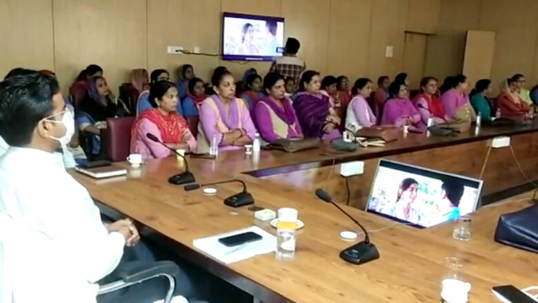जिले भर में फिल्म पैडमैन का निशुल्क प्रसारण