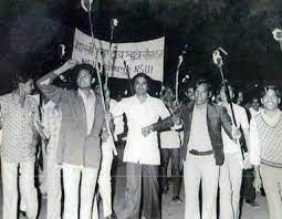पुराने दिनों को याद किया गहलोत ने:देशनोक में जिसे NSUI कैंप का जिम्मा सौंपा वो खुद ही गायब हो गया, बीकानेर में लावारिस गाड़ों पर गुजारी है रात