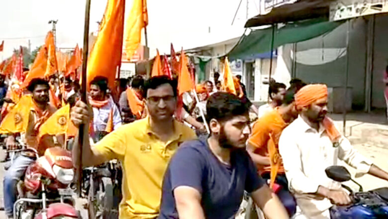 शोभायात्रा में गूंजा श्रीराम के नाम का जयघोष