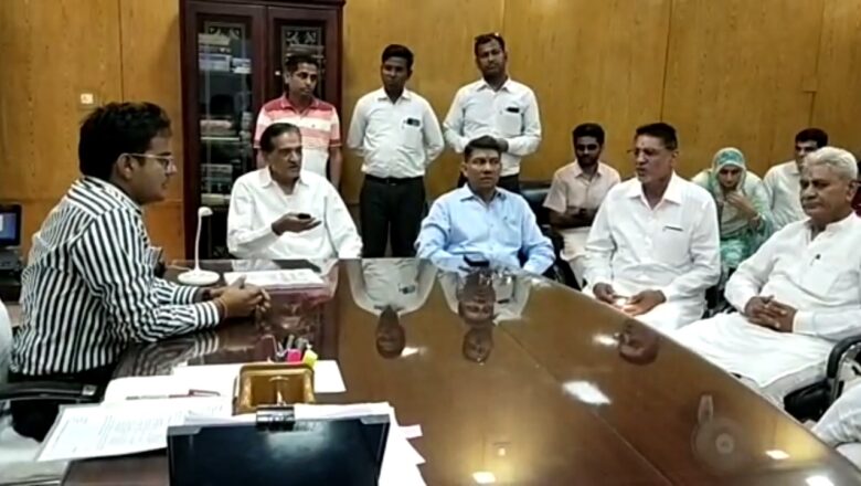 बदबूदार एवं प्रदूषित पानी की सप्लाई पर लगे रोक