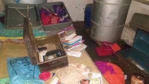 किसान के घर में 40 लाख की चोरी:एक कमरे में सो रहे थे घरवाले, दूसरे से चोर उठा ले गए कैश और गहने