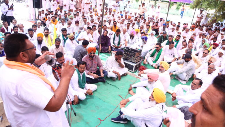 अपने हक का पानी लेने के लिए उमड़े धरतीपुत्र
