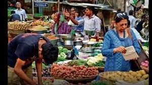 महंगाई से थोड़ी राहत! मई में रिटेल दर 7.04% रही, इन चीजों के घट गए दाम