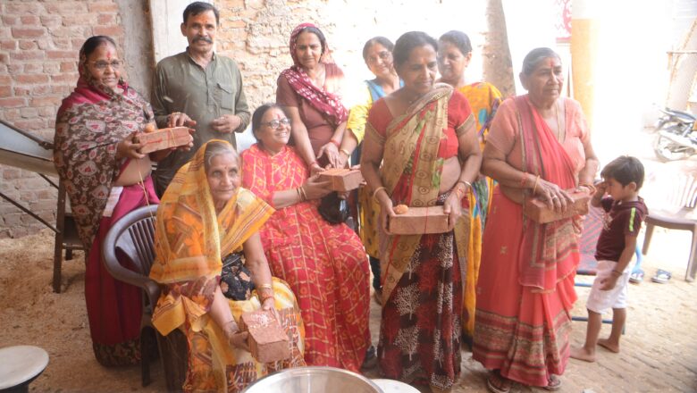 फाटक गोशाला में टंकी निर्माण के लिए दिया आर्थिक सहयोग
