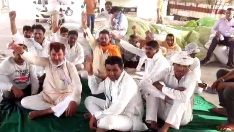 कल जिला कलक्ट्रेट का घेराव करेंगे किसान