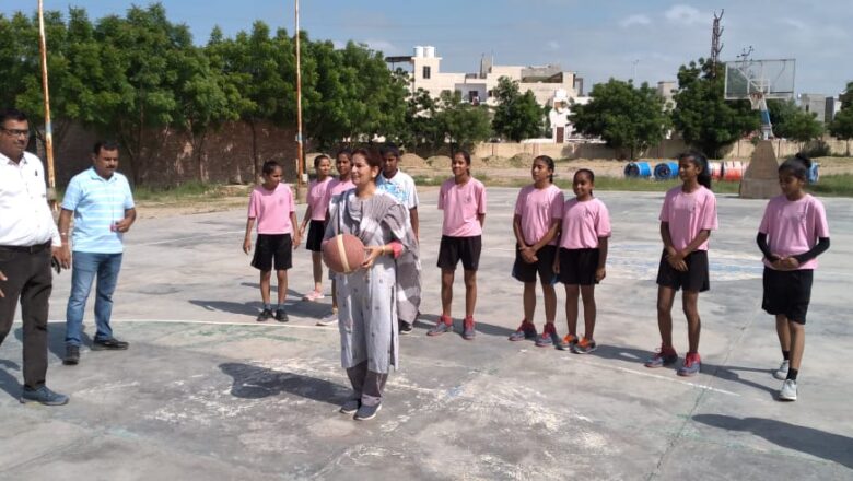 खेल से मिलती है अनुशासन, टीम वर्क और नेतृत्व कौशल की सीख