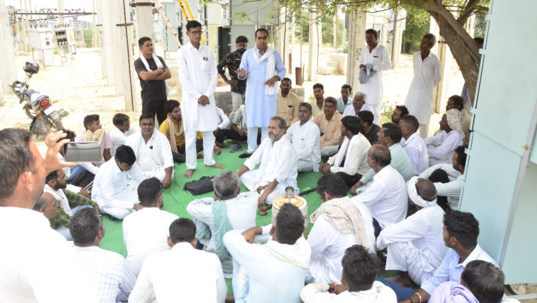 किसानों को नहीं मिल रही पर्याप्त वॉट की विद्युत सप्लाई