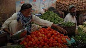 बाढ़ में डूब रही PAK की इकोनॉमी! महंगाई से GDP तक के आंकड़ों ने बढ़ाई टेंशन
