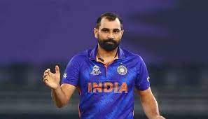 डेथ बॉलिंग के ये आंकड़े बढ़ाते हैं टीम इंडिया की टेंशन, मोहम्मद शमी की सख्त जरूरत