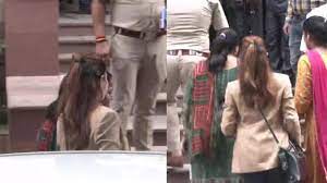 सुकेश चंद्रशेखर केस में EOW के सामने पेश हुईं जैकलीन फर्नांडिस