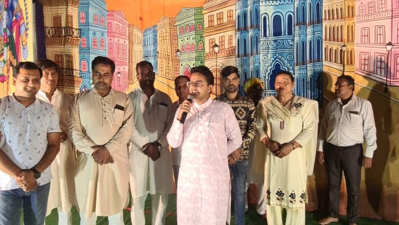 जिला कलक्टर ने किया रामलीला का उद्घाटन