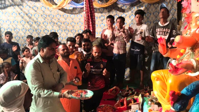 हर तरफ गणपति बप्पा मोरया की धूम