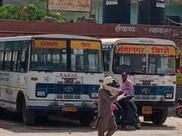 कल एक घंटे तक रोडवेज बस सेवा रहेगी ठप:रोडवेज एंप्लाइज करेंगे विरोध प्रदर्शन, एक घंटे टूल और पेन डाउन हड़ताल
