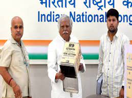 मुकाबले में नहीं थे, फिर भी बैलेट पेपर पर राहुल गांधी लिख आए कुछ कांग्रेसी; मधुसूदन मिस्त्री ने भी ली चुटकी