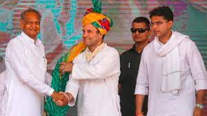 राहुल गांधी ने 3 फैसलों का हवाला दें गहलोत की पीठ थपथपाई, सचिन पायलट की उड़ान पर लगा ‘ब्रेक’