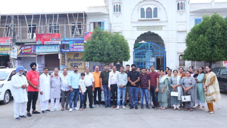 गुरुद्वारा श्री करतारपुर साहिब के दर्शन करने पाकिस्तान रवाना हुआ जत्था