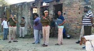 युवक ने पत्नी एवं चार बच्चों की हत्या कर खुद ने की आत्महत्या