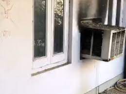 विकास डब्ल्यूएसपी लिमिटेड के एडमिनिस्ट्रेटिव ऑफिस में आग:गार्ड ने दी कंपनी मैनेजमेंट को सूचना, चेयर, टेबल और ऐसी जले