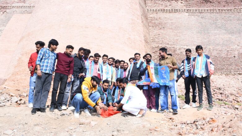 ऐतिहासिक-धार्मिक स्थानों की मिट्टी से होगा राहुल गांधी का तिलक
