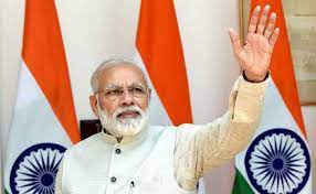 गुजरात में CM भूपेंद्र और 16 मंत्रियों की शपथ:प्रधानमंत्री ने मंच पर झुककर जनता को प्रणाम किया, पूर्व CM रूपाणी से भी चर्चा की