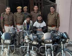 श्रीगंगानगर से बाइक चोर गिरफ्तार:पुलिस टीम लगातार कर रही थी पीछा, चोरी के 3 मोबाइल बरामद
