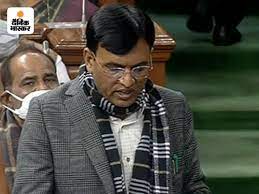 संसद में स्वास्थ्य मंत्री बोले- नए वैरिएंट से चुनौती बढ़ी:मांडविया ने कहा- प्रिकॉशन डोज बढ़ाएं, वायरस से लगातार लड़ाई जरूरी