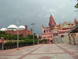 अब मथुरा में सर्वे के आदेश, दावा-मस्जिद के नीचे मंदिर:कोर्ट ने 20 जनवरी तक रिपोर्ट मांगी, हिंदू पक्ष बोला- औरंगजेब ने ईदगाह बनवाई