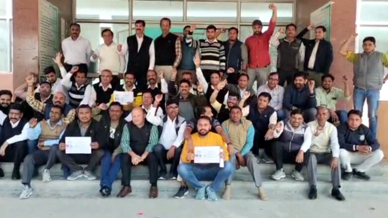 कर्मचारी बोले, मामले की हो उच्च स्तरीय जांच, संदिग्ध थी मौत